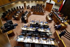 Senado rechaza restringir de aparición de candidatos en medios de comunicación Senado rechaza restringir de aparición de candidatos en medios de comunicación