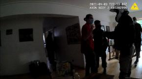 "Soy el único rapero que los ha defendido": la súplica de Tea Time tras detención en fiesta ilegal "Soy el único rapero que los ha defendido": la súplica de Tea Time tras detención en fiesta ilegal