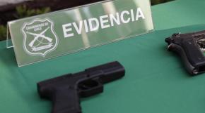 Incautan armas de guerra y explosivos en casa de funcionario del Poder Judicial Incautan armas de guerra y explosivos en casa de funcionario del Poder Judicial