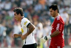 Esteban Paredes despide a Johnny Herrera en su retiro del fútbol: “Dejó un legado muy importante” Esteban Paredes despide a Johnny Herrera en su retiro del fútbol: “Dejó un legado muy importante”