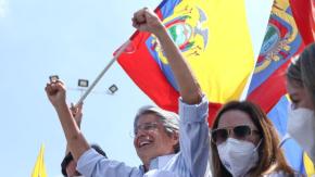Elecciones Ecuador 2021: quién es Guillermo Lasso, el banquero que a la tercera derrotó al correismo Elecciones Ecuador 2021: quién es Guillermo Lasso, el banquero que a la tercera derrotó al correismo