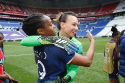 [VIDEO] La descomunal tapada de Christiane Endler con la que el PSG eliminó al Lyon de la Champions