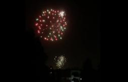 Usuarios reportan fuegos artificiales desde distintas zonas del país Usuarios reportan fuegos artificiales desde distintas zonas del país
