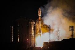 Rusia lanzó 36 satélites de OneWeb: Proyecto británico busca crear red de internet satelital Rusia lanzó 36 satélites de OneWeb: Proyecto británico busca crear red de internet satelital
