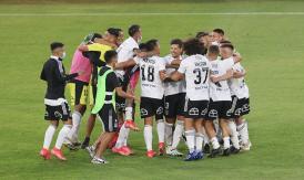 Colo Colo pierde 18 jugadores: un positivo por COVID-19 y 17 contactos estrechos Colo Colo pierde 18 jugadores: un positivo por COVID-19 y 17 contactos estrechos