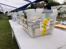 Urnas llenas: ¿Qué pasa si una caja no permite seguir insertando votos? Urnas llenas: ¿Qué pasa si una caja no permite seguir insertando votos?