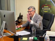 UDI proclama a Joaquín Lavín como su único candidato presidencial UDI proclama a Joaquín Lavín como su único candidato presidencial