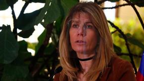 Ximena Rincón baja su candidatura presidencial y responsabiliza al PPD y al PS Ximena Rincón baja su candidatura presidencial y responsabiliza al PPD y al PS