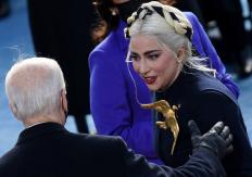 Lady Gaga revela que quedó embarazada a los 19 años producto de una violación Lady Gaga revela que quedó embarazada a los 19 años producto de una violación