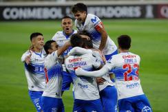 La UC vence a Atlético Nacional y se instala después de 10 años en los octavos de la Libertadores La UC vence a Atlético Nacional y se instala después de 10 años en los octavos de la Libertadores