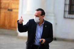 Rector Sánchez pide postergar el pase de movilidad como un "gesto" para el Colegio Médico Rector Sánchez pide postergar el pase de movilidad como un "gesto" para el Colegio Médico