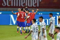 Alexis Sánchez llega a 46 festejos y extiende su ventaja como máximo anotador de La Roja Alexis Sánchez llega a 46 festejos y extiende su ventaja como máximo anotador de La Roja