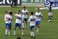 Católica derrotó a Wanderers y sigue como puntero del campeonato Católica derrotó a Wanderers y sigue como puntero del campeonato