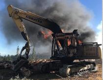Dos ataques incendiarios registrados casi en simultáneo en la Provincia de Arauco Dos ataques incendiarios registrados casi en simultáneo en la Provincia de Arauco