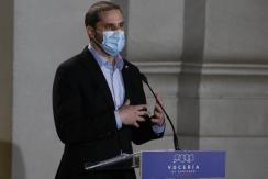 Ministro Bellolio llama a votar y recuerda: "Que estemos en cuarentena no cambia nada" Ministro Bellolio llama a votar y recuerda: "Que estemos en cuarentena no cambia nada"