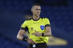 Conmebol designa árbitro para el debut de La Roja ante Argentina en Copa América Conmebol designa árbitro para el debut de La Roja ante Argentina en Copa América