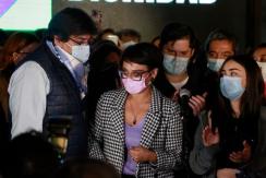 Los coletazos de la derrota de Oliva: El PC apunta a la derecha y Boric opta por la autocrítica Los coletazos de la derrota de Oliva: El PC apunta a la derecha y Boric opta por la autocrítica