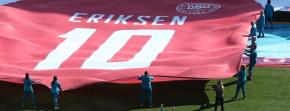 Gigantesco homenaje para Christian Eriksen de parte de sus compañeros en la Eurocopa Gigantesco homenaje para Christian Eriksen de parte de sus compañeros en la Eurocopa