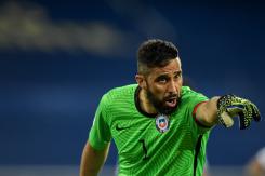Claudio Bravo tras rompimiento de burbuja: "Asumimos la equivocación con total personalidad"