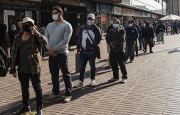 Plan Paso a Paso: Diez comunas de la Región Metropolitana salen de cuarentena