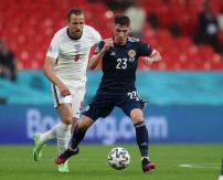 Euro 2020: Jugador escocés da positivo a COVID-19 y dos futbolistas ingleses entran a cuarentena Euro 2020: Jugador escocés da positivo a COVID-19 y dos futbolistas ingleses entran a cuarentena
