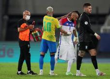 El mensaje de Neymar que apuntaría hacia Arturo Vidal tras el triunfo de Brasil sobre Chile El mensaje de Neymar que apuntaría hacia Arturo Vidal tras el triunfo de Brasil sobre Chile
