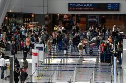 OMS pide "extrema precaución" al levantar las restricciones contra el COVID-19 OMS pide "extrema precaución" al levantar las restricciones contra el COVID-19