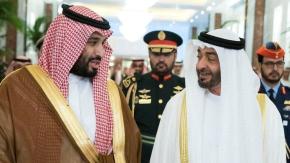 La creciente rivalidad entre dos monarquías que está haciendo subir los precios del petróleo La creciente rivalidad entre dos monarquías que está haciendo subir los precios del petróleo