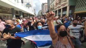 Multitudinaria e inédita protesta contra el gobierno en pequeño pueblo de Cuba Multitudinaria e inédita protesta contra el gobierno en pequeño pueblo de Cuba