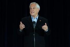 Piñera pide participar en primarias: "Espero que los chilenos cumplamos con nuestro compromiso" Piñera pide participar en primarias: "Espero que los chilenos cumplamos con nuestro compromiso"