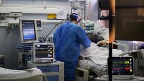 Chile reporta menos de mil casos de COVID-19 este martes: cifra es la más baja desde noviembre Chile reporta menos de mil casos de COVID-19 este martes: cifra es la más baja desde noviembre