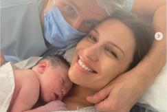 “Esta es Ana, nuestra hija tan buscada”: Pampita comparte imágenes inéditas de su parto “Esta es Ana, nuestra hija tan buscada”: Pampita comparte imágenes inéditas de su parto
