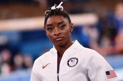 Simone Biles explica que dejó la final olímpica de gimnasia por "demonios en la cabeza" Simone Biles explica que dejó la final olímpica de gimnasia por "demonios en la cabeza"