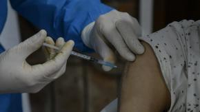 Uruguay confirma tercera dosis de vacuna contra el coronavirus para personas con inmunosupresión Uruguay confirma tercera dosis de vacuna contra el coronavirus para personas con inmunosupresión