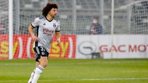 "Solo el presidente quiere que se quede": Representante alista salida de Maxi Falcón desde Colo Colo "Solo el presidente quiere que se quede": Representante alista salida de Maxi Falcón desde Colo Colo
