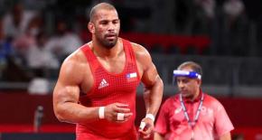 Yasmani Acosta triunfa en cuartos y se clasifica a semifinales en Tokio 2020 Yasmani Acosta triunfa en cuartos y se clasifica a semifinales en Tokio 2020
