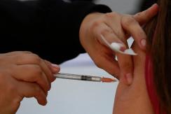 Pueblo de Colombia impone a personas antivacunas mantenerse encerradas en sus casas Pueblo de Colombia impone a personas antivacunas mantenerse encerradas en sus casas