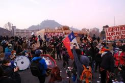 Comisión de Constitución aprueba idea de legislar proyecto de indulto a presos del estallido social Comisión de Constitución aprueba idea de legislar proyecto de indulto a presos del estallido social