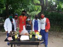 Boxeador cubano gana medalla de oro y es recibido en su país con alimentos y productos de aseo Boxeador cubano gana medalla de oro y es recibido en su país con alimentos y productos de aseo