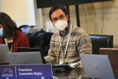 Francisco Caamaño se distancia de Lista del Pueblo: Quinta baja de un constituyente en una semana Francisco Caamaño se distancia de Lista del Pueblo: Quinta baja de un constituyente en una semana