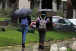 Lluvia en Santiago: Cuánto precipitará este lunes y qué día caerá más agua Lluvia en Santiago: Cuánto precipitará este lunes y qué día caerá más agua