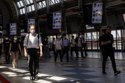 Japón extenderá medidas de emergencia para combatir nuevos brotes del coronavirus Japón extenderá medidas de emergencia para combatir nuevos brotes del coronavirus