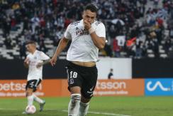 Colo Colo golea a Unión Española con regreso de hinchas al Monumental y acaricia final de Copa Chile Colo Colo golea a Unión Española con regreso de hinchas al Monumental y acaricia final de Copa Chile