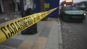 Sujeto atacó con un hacha a trabajador de servicentro de Lo Barnechea Sujeto atacó con un hacha a trabajador de servicentro de Lo Barnechea