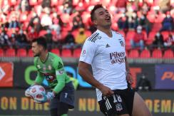 Colo Colo iguala ante La Calera y no puede aumentar su ventaja como exclusivo líder del Torneo Colo Colo iguala ante La Calera y no puede aumentar su ventaja como exclusivo líder del Torneo