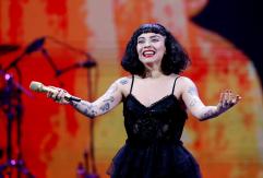 "Ya tengo guatita": Mon Laferte publica tierna fotografía del avance de su embarazo
