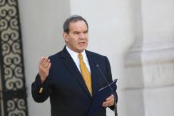 Allamand responde a reclamo de Argentina: "Nadie se apropia de lo que le pertenece" Allamand responde a reclamo de Argentina: "Nadie se apropia de lo que le pertenece"