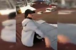 TikToker muere tras caer de un techo mientras se grababa TikToker muere tras caer de un techo mientras se grababa