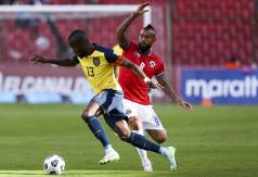 Arturo Vidal no entrena con la Selección Chilena en Guayaquil: Hizo trabajo recuperativo Arturo Vidal no entrena con la Selección Chilena en Guayaquil: Hizo trabajo recuperativo