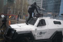 Seis detenidos tras disturbios luego de marcha en conmemoración de víctimas del Golpe de Estado Seis detenidos tras disturbios luego de marcha en conmemoración de víctimas del Golpe de Estado